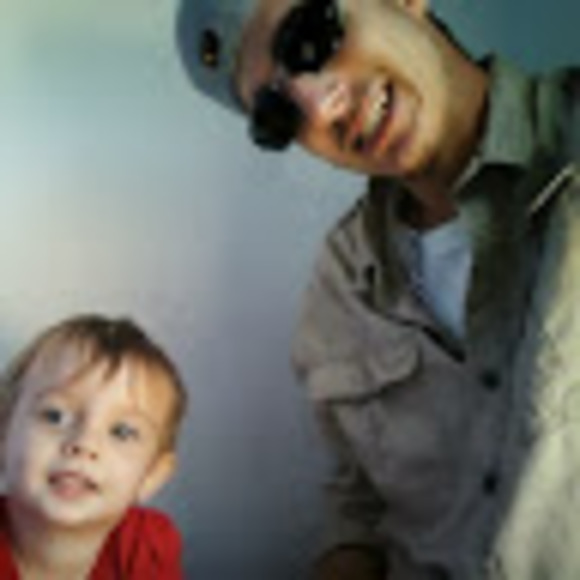 Meet your Posher, Cory - Picture 1 of 1